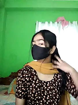 Snapshot of Arisha- chatting on 02-03-25, 07:51 Arisha- online show from 02-03-25, 07:51