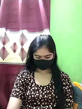 Snapshot of Arisha- chatting on 02-09-25, 11:25 Arisha- online show from 02-09-25, 11:25