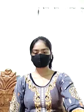 Snapshot of Arisha- chatting on 02-23-25, 02:18 Arisha- online show from 02-23-25, 02:18