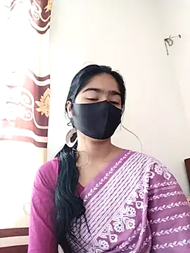 Snapshot of Arisha- chatting on 03-09-25, 02:39 Arisha- online show from 03-09-25, 02:39
