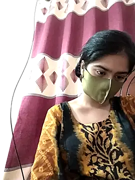 Snapshot of Arisha- chatting on 09-08-25, 08:19 Arisha- online show from 09-08-25, 08:19