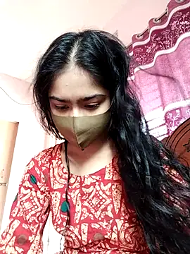 Snapshot of Arisha- chatting on 10-25-25, 08:55 Arisha- online show from 10-25-25, 08:55