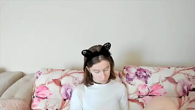 EnigmaSee online show from 12-16-24, 05:27