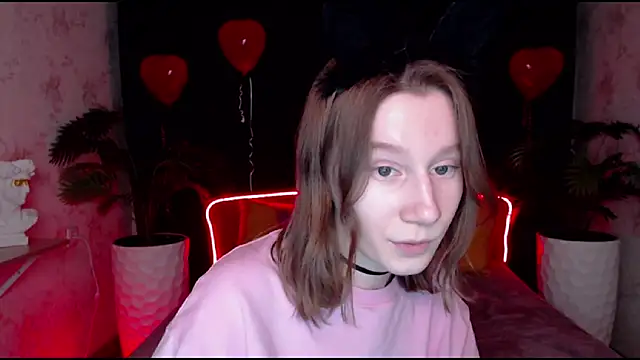 EnigmaSee online show from 02-24-25, 02:37