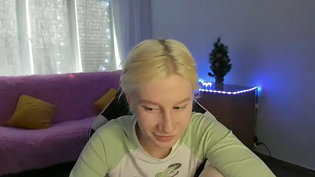 EnigmaSee online show from 02-10-26, 04:05