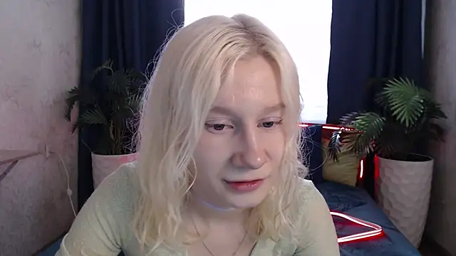 EnigmaSee online show from 03-30-26, 02:01