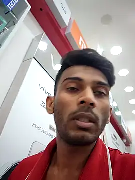 Snapshot of JOHN_LEE_DEREK chatting on 01-19-25, 08:18 JOHN LEE DEREK online show from 01-19-25, 08:18