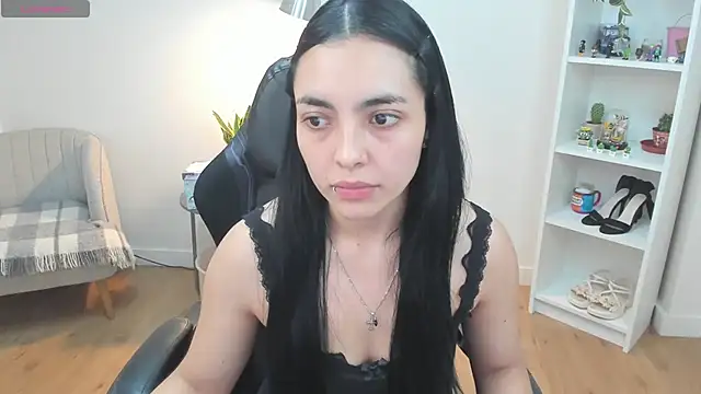  BellaEvans  online show from 03-07-26, 05:59