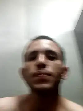 jhonmenas14 online show from 12-19-25, 04:36