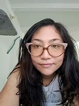 Mia Ruiz online show from 01-25-25, 09:14