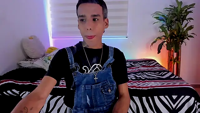 aldrinwhite online show from 11-02-25, 05:48