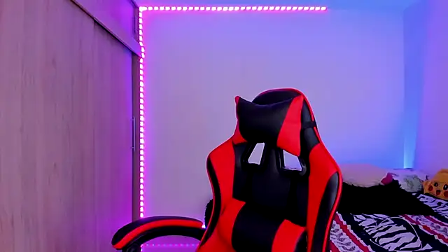 aldrinwhite online show from 02-10-26, 04:22