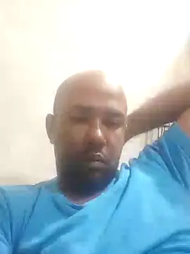 Frankie0880 online show from 01-10-25, 10:25