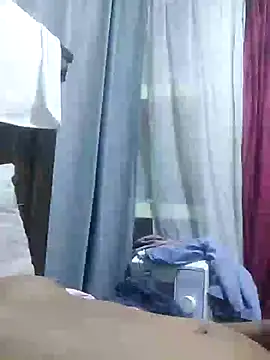 Frankie0880 online show from 03-04-25, 05:21