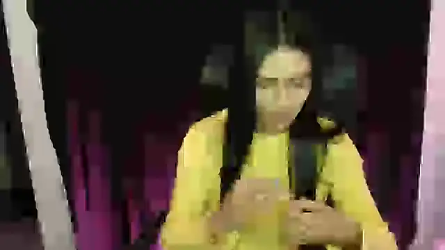 Snapshot of cloe_fox chatting on 10-09-25, 01:36 cloe fox online show from 10-09-25, 01:36