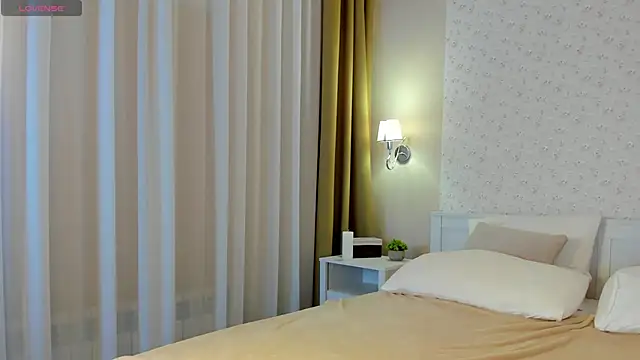 Anna Robinson online show from 02-21-25, 05:24