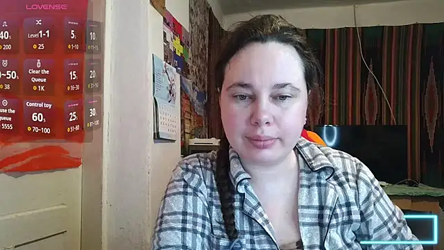 Cora Maro online show from 04-25-26, 10:18