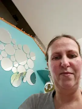 Snapshot of Angelacoquine chatting on 01-07-25, 07:06 Angelacoquine online show from 01-07-25, 07:06