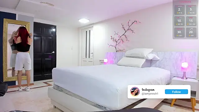 charolbruce 1 online show from 04-02-26, 11:52