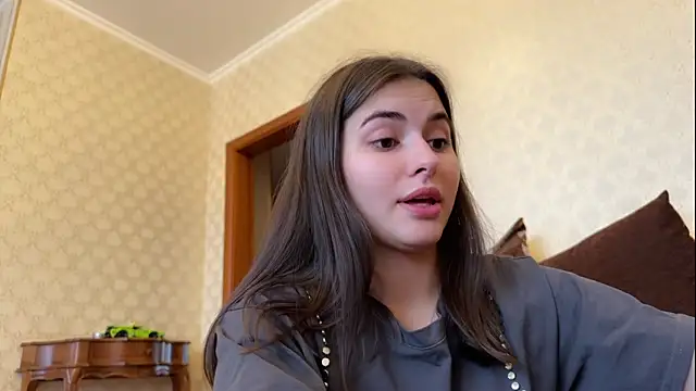 AmiCumOn online show from 02-11-25, 09:20