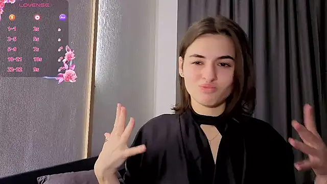 AmiCumOn online show from 10-18-25, 09:21