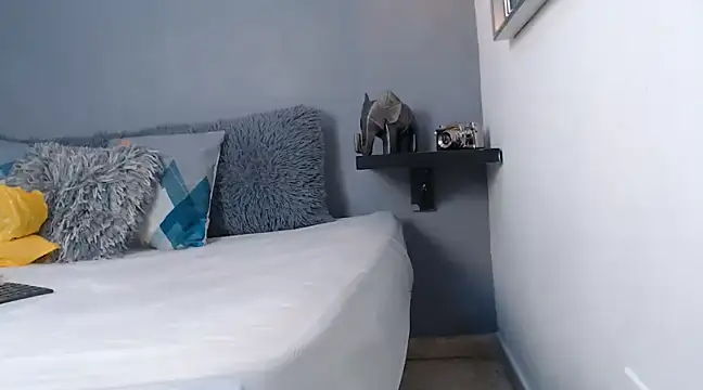 Snapshot of AbigailWilliams_ chatting on 03-22-25, 11:21 AbigailWilliams online show from 03-22-25, 11:21