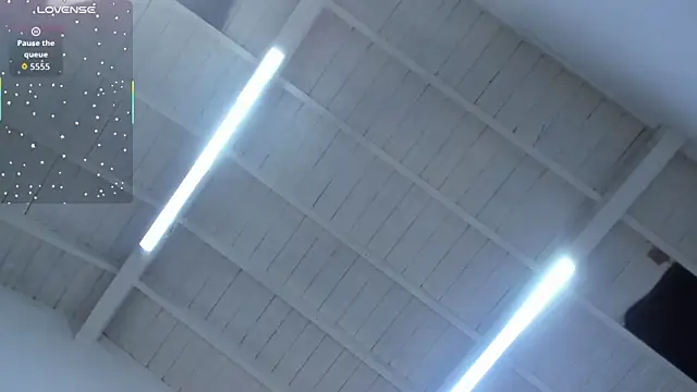 Snapshot of AbigailWilliams_ chatting on 09-15-25, 11:21 AbigailWilliams online show from 09-15-25, 11:21