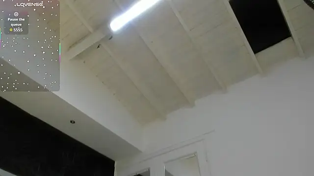 Snapshot of AbigailWilliams_ chatting on 10-24-25, 11:17 AbigailWilliams online show from 10-24-25, 11:17