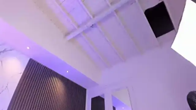 AbigailWilliams  online show from 07-18-26, 11:36