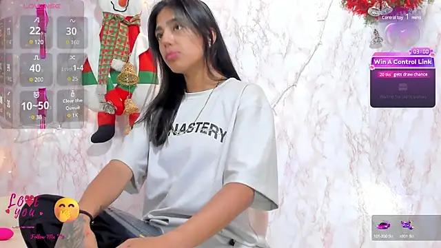 BarbieHotLaura online show from 12-28-24, 07:54