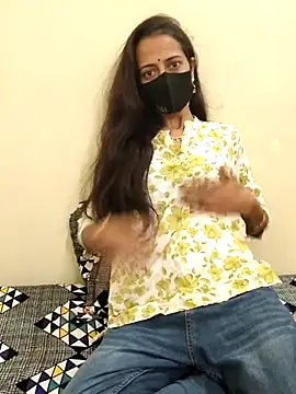 indian yourshreya69 online show from 10-17-25, 05:32