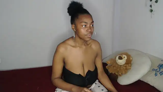 lyssyhorny online show from 10-22-25, 12:38