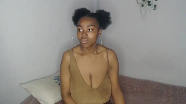 lyssyhorny online show from 11-16-25, 04:01