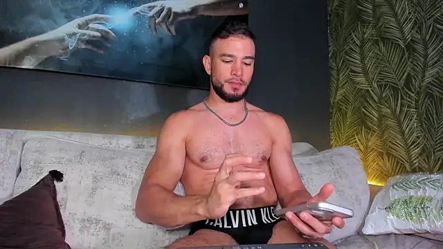 Crhis N Derek online show from 01-16-25, 11:59