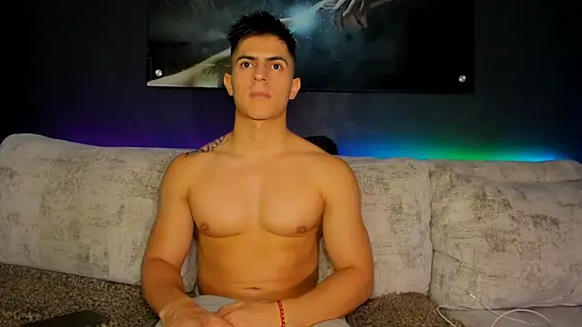 Crhis N Derek online show from 02-10-25, 10:40