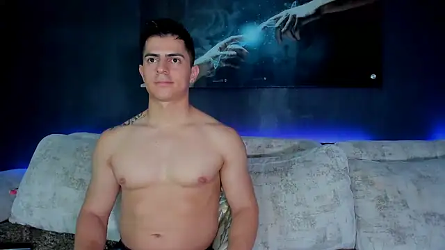 Crhis N Derek online show from 03-11-25, 01:37