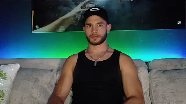 Crhis N Derek online show from 09-08-25, 10:31