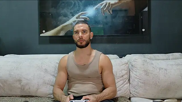 Crhis N Derek online show from 09-27-25, 04:45