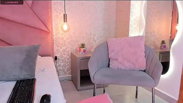 salome-brown online show from 12-14-24, 08:29