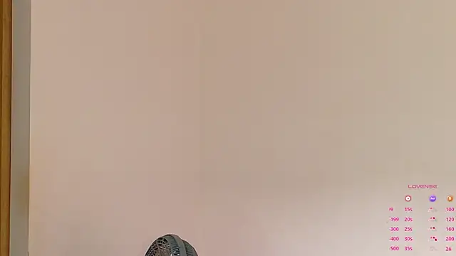 Snapshot of Gaby_Vegaa chatting on 11-05-25, 10:10 Gaby Vegaa online show from 11-05-25, 10:10