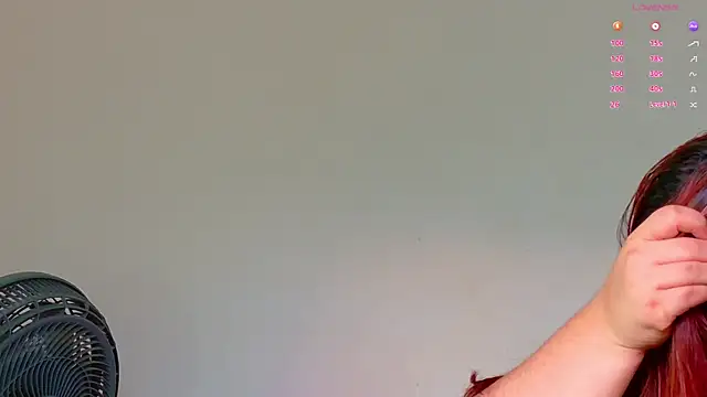 Snapshot of Gaby_Vegaa chatting on 11-14-25, 10:07 Gaby Vegaa online show from 11-14-25, 10:07