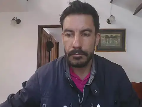 Snapshot of elkike1980 chatting on 04-22-26, 02:29 elkike1980 online show from 04-22-26, 02:29