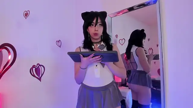 Nyx nayla online show from 02-20-25, 04:39