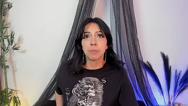 Nyx nayla online show from 03-22-25, 10:06