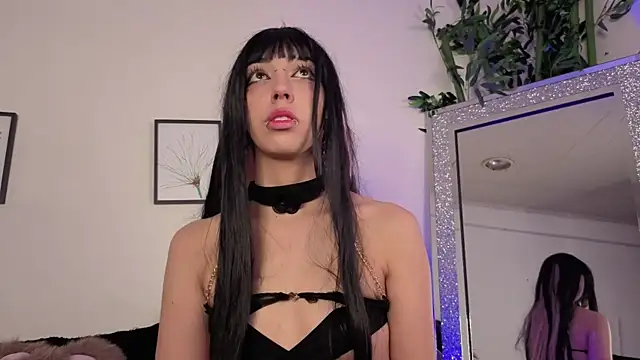 Nyx nayla online show from 10-04-25, 04:10