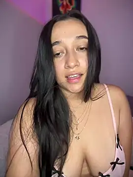 Snapshot of cata_megan chatting on 03-10-25, 03:52 cata megan online show from 03-10-25, 03:52