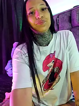 Snapshot of Nicole420squirt chatting on 01-16-25, 04:28 Nicole420squirt online show from 01-16-25, 04:28