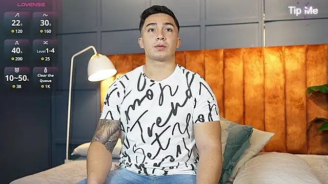 Ryan Hunt online show from 02-06-25, 12:59