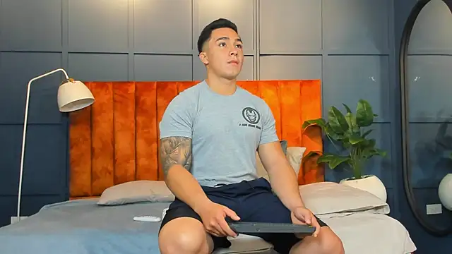 Ryan Hunt online show from 02-07-25, 12:50