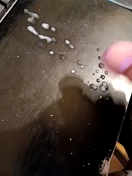 Snapshot of BigDickEnrg7195 chatting on 02-19-25, 12:46 BigDickEnrg7195 online show from 02-19-25, 12:46